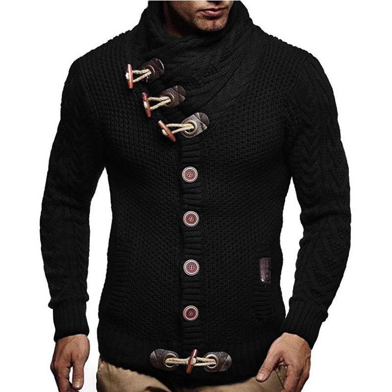 Men Solid Color Horn Button Sweater