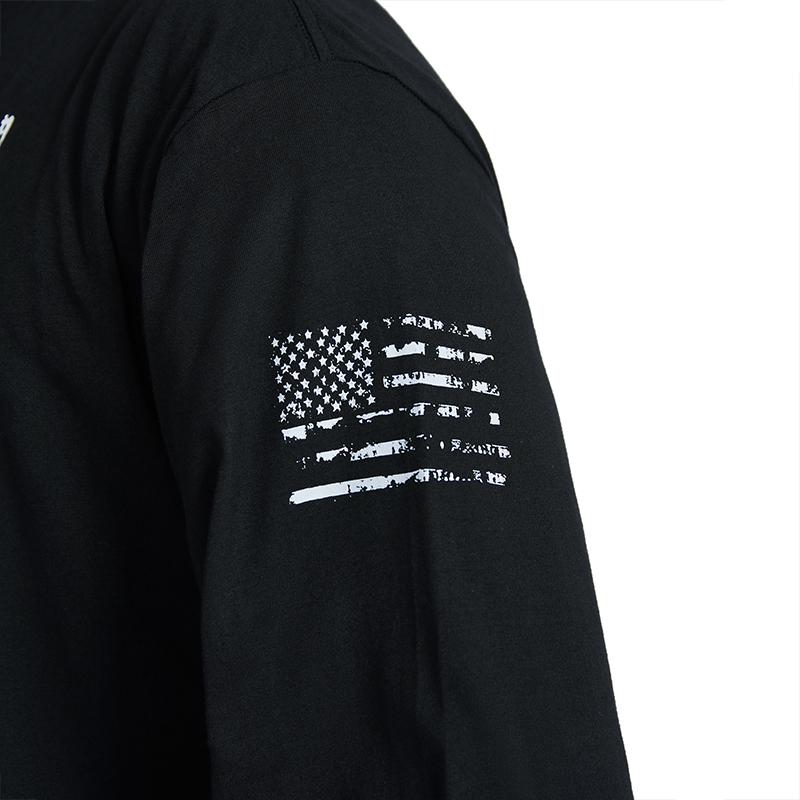 Men's American Flag Shield Graphic Long Sleeve  T-Shirt