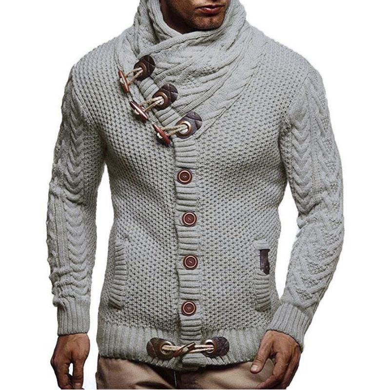 Men Solid Color Horn Button Sweater