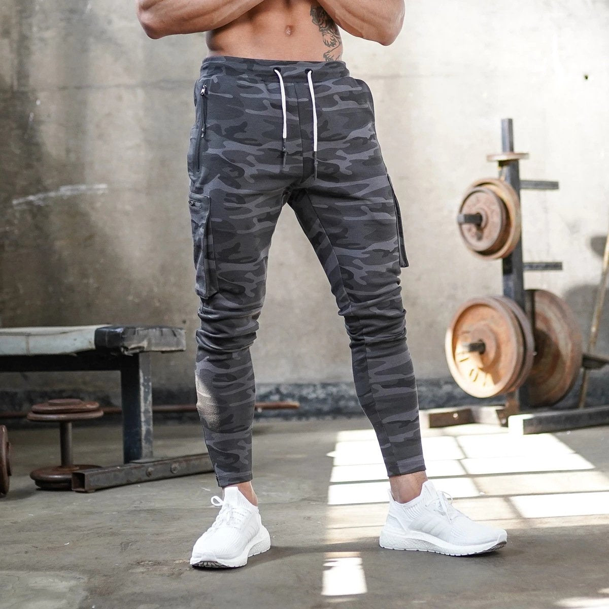 Man Camouflage Cargo Joggers With Multi-function Detail